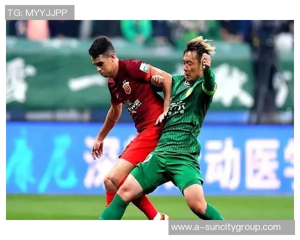 国安主帅解释半场换三人意图在于调整战术以扭转局势