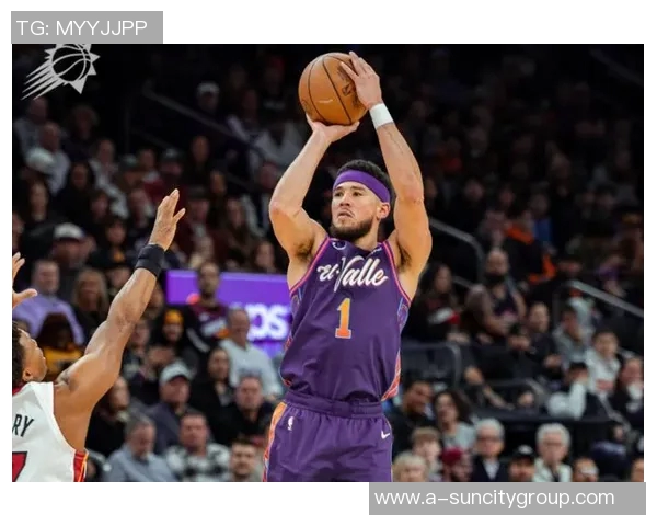 太阳主帅称布克身体状态良好这是球队重要收获与关键进步