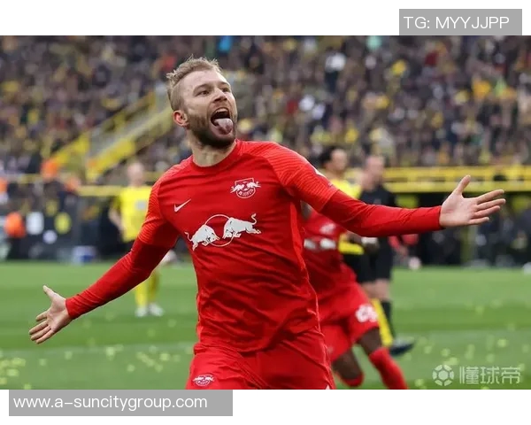 拜仁官方确认莱默尔因左小腿肌肉撕裂将缺席多场比赛