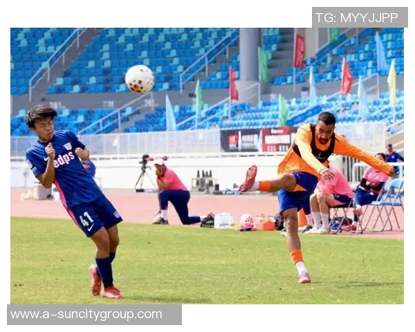 山东泰山热身赛3比1战胜香港杰志泽卡梅开二度展现强劲状态