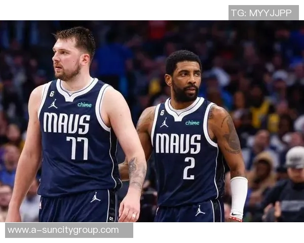 东契奇称与欧文默契最佳季前赛磨合助力球队表现提升