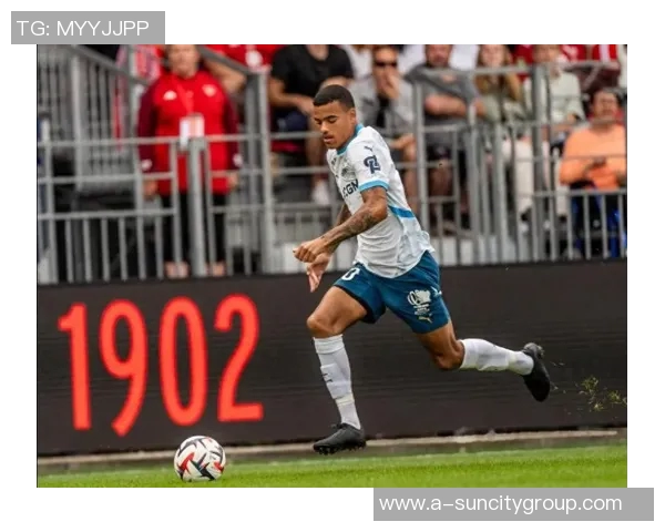 巴黎全队几乎入选2025年法甲最佳阵容格林伍德成唯一外援亮点